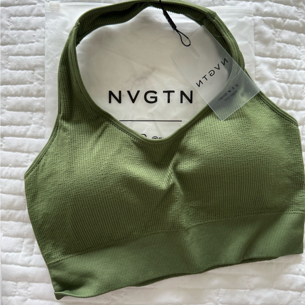 NVGTN Limitless Ribbed Seamless Halter Bra MEADOW Medium NWT - Picture 3 of 6